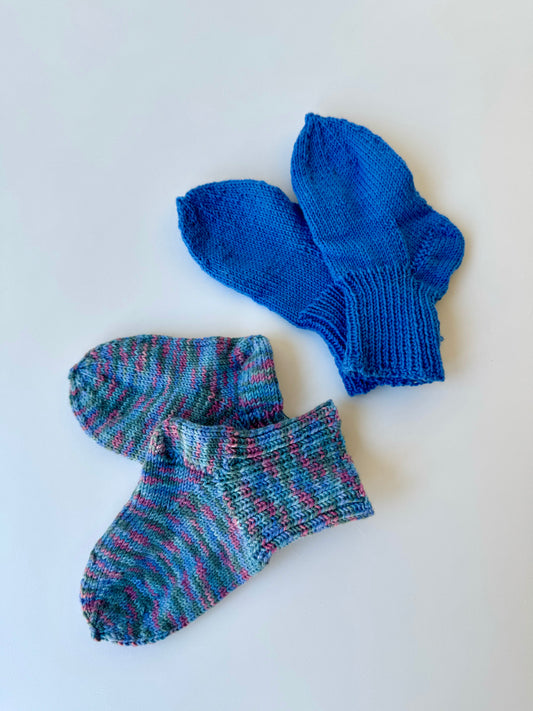 Set of 2 Handmade New Knit Wool Socks