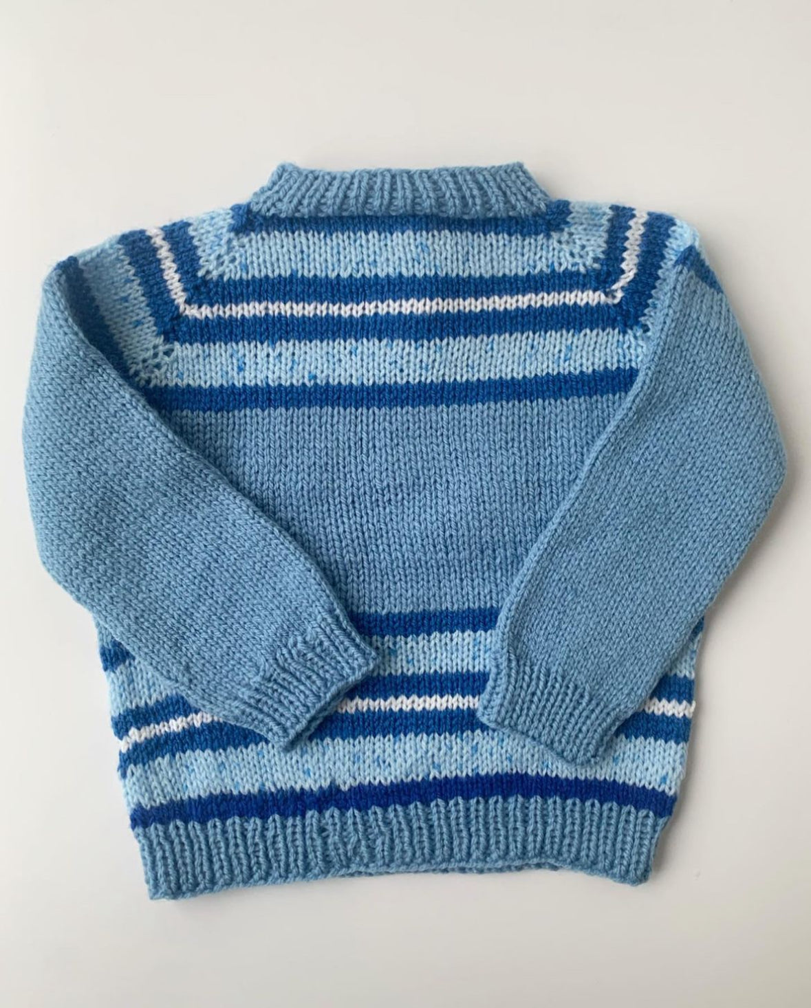 90s Vintage & Handmade Wool Sweater